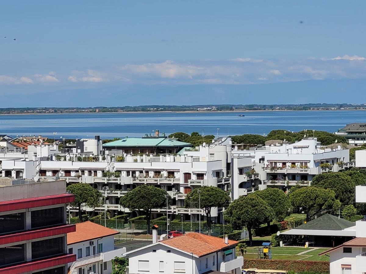 Rosato Double Lagoon & Sunset View Apartment Lignano Sabbiadoro Exterior photo